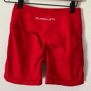 Alphalete short, size medium